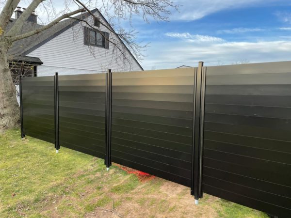 aluminum fence canada