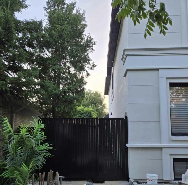 aluminum gates canada